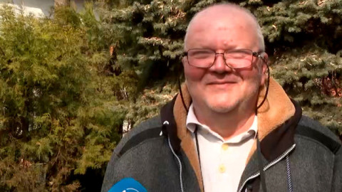 Сензация: Как Венци Мартинов „светеше“ в тъмното по време на режима на Живков