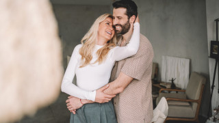 Еее, наср@ха се!! От мераци за „слава“, жената на Георги Блажев показа и как чисти кенефа си! (ВИЖ ПОТРЕСА)