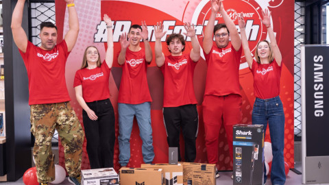 Техномаркет #RunForTech: Симон Борисов спечели техника за 5 000 евро в най-големия магазин на веригата