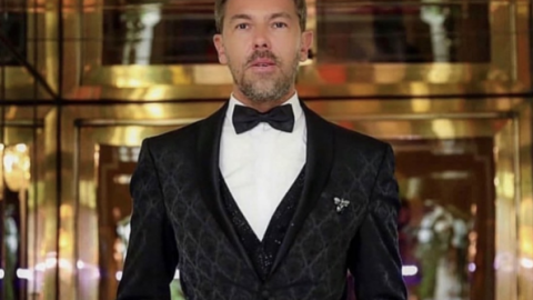 Стилистът Стоян Апостолов, работил за „Некст уан“, относно замесването на името на агенцията от досиетата Епстийн в ЕКСКЛУЗИВНО ИНТЕРВЮ