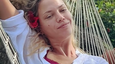 Кражби, вандализъм и депортация: Лъсна мрачното досие на Снежана Макавеева