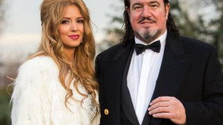 Гущеров-старши се прибра по спешност от Австрия да спасява Мартина