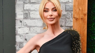 Ботокс в челото, но нищо в главата: Поредният резил на плеймейтката