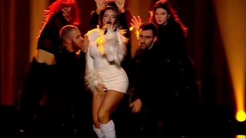 Варненската амбиция: Дара изхвърли стария си екип заради провала в класациите!