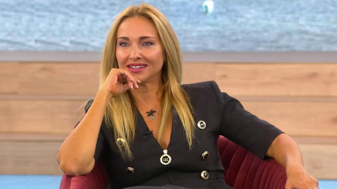 Драмата на Алекс Раева – симулиран опит за самоубийство и лъжи в детството