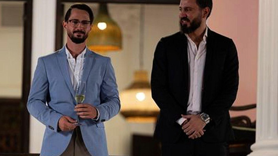 Наум Шопов в ступор! На стола му сяда Мартин Николов-Елвиса (Още за рокадата)