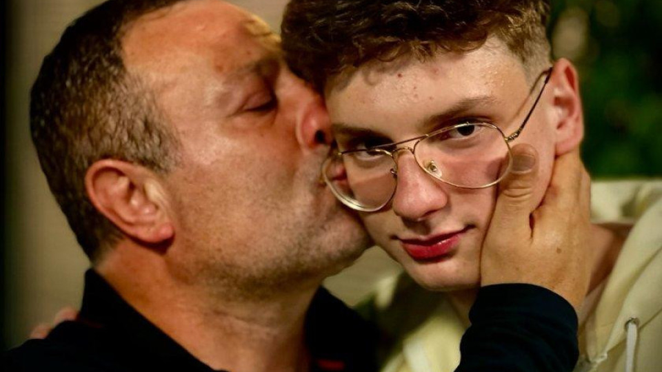 Рачков В СТУПОР: Синът му го закла с тези думи за годеницата му Виктория Кузманова! (ВИЖ ТУК)