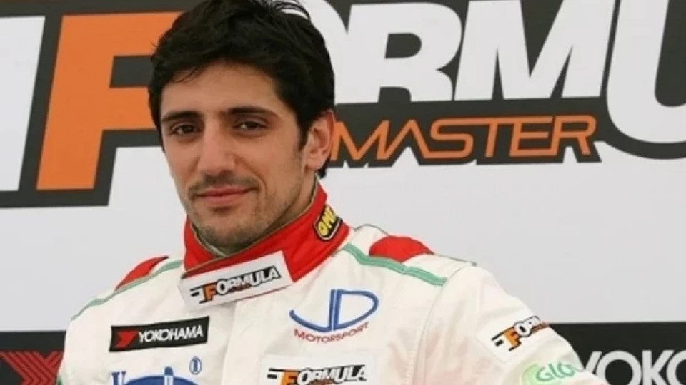 КАРАМИНЬОЛ! Владо Арабаджиев мачка чаршафите с най-добрата дружка на жена си - фризьорката Ралица Спасова