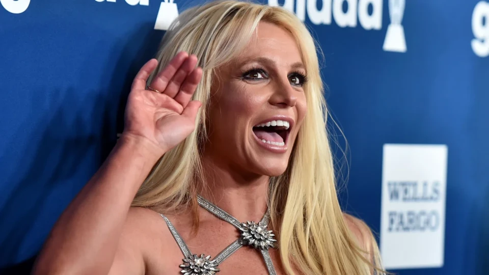 Скандалите около Бритни Спиърс не спират! Но постъпката на големия й син я остави без дъх