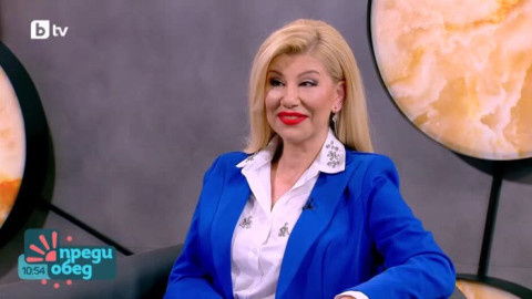 Не й липсва самочувствие!! Нелина: На 55 съм, а изглеждам като на 30! (виж тук + защо не споменава бащата на сина си)