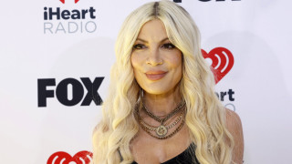 Тори Спелинг и четири от децата ѝ са в болница след катастрофа в Калифорния