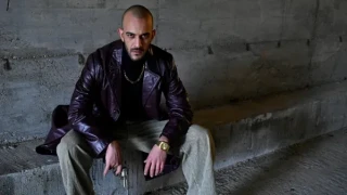 Скандалният Калоян Трифонов най-сетне се кротна в прегръдките на Екатерина Лазаревска!