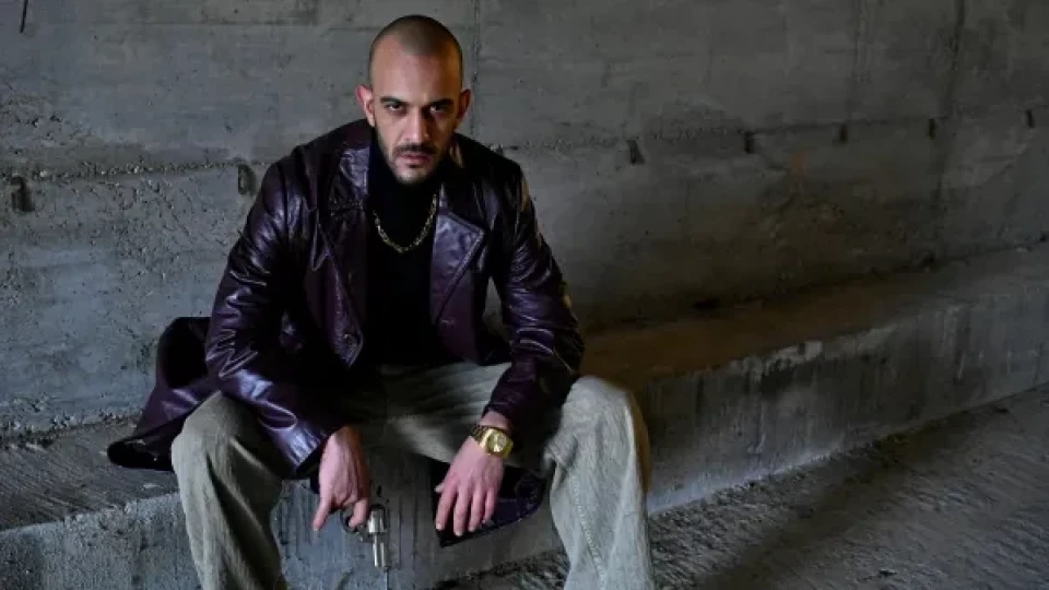 Скандалният Калоян Трифонов най-сетне се кротна в прегръдките на Екатерина Лазаревска!