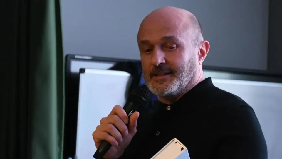 Георги Тошев се докара до просешка тояга – снима се без пари в късометражки!