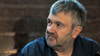 Кола блъснала Теди Москов, бил в кома и парализиран