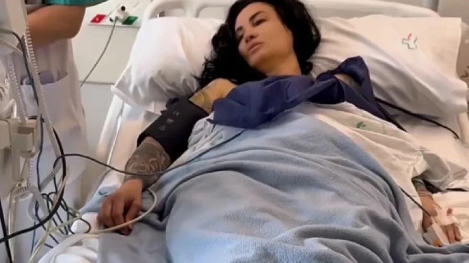 Цеци Красимирова на нож със силикона: Вече не съм витрина за пластмаса