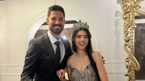 Край с ергенлъка! Емрах Стораро каза „да“ на красивата Айлян (Церемонията по-пищна от кралска)