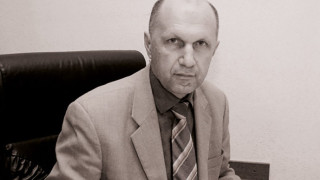 Колеги и приятели изпратиха знаменития режисьор Николай Атанасов в последния му път